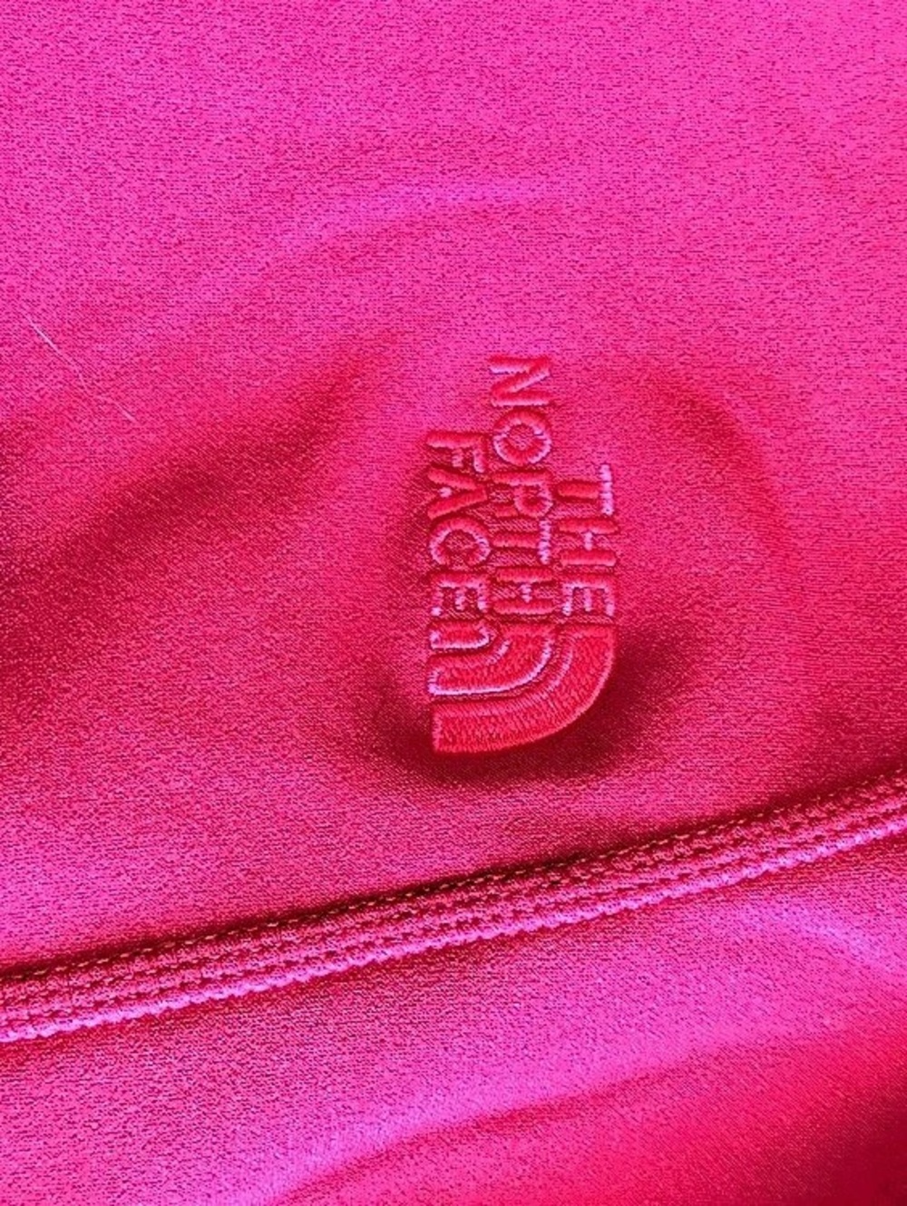 The North Face Women's Momentum Jacket Pink Medium NWT - Picture 2 of 9